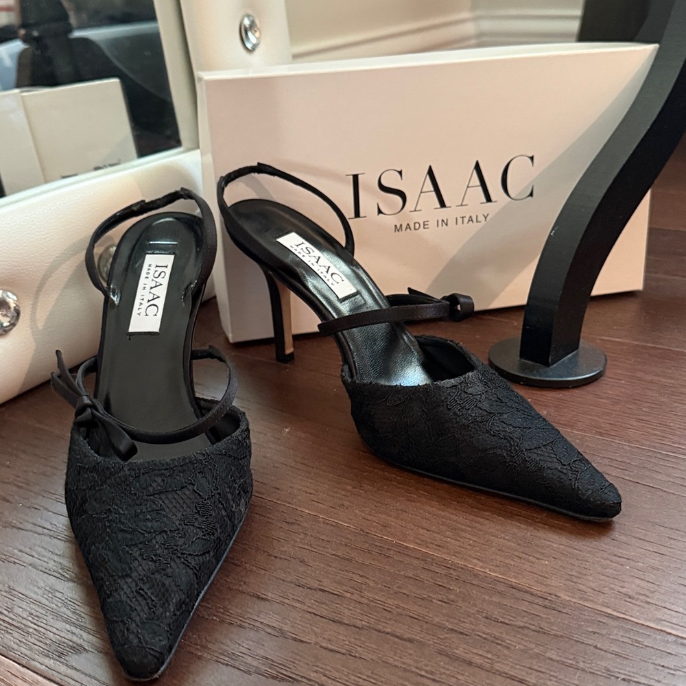 Isaac made in Italy  Black Lace slingback Heels with bow detail